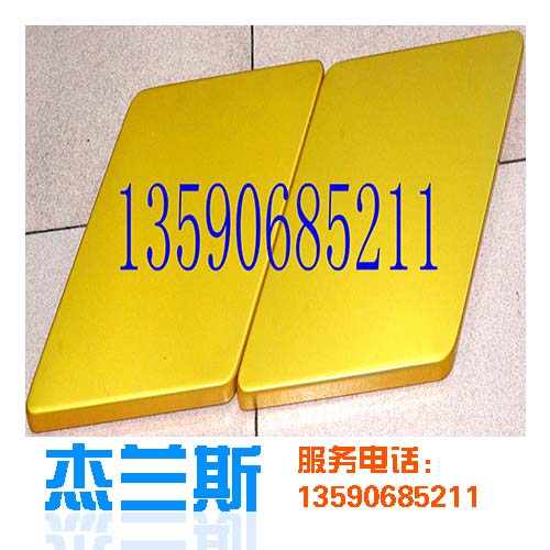 外墻氟碳鋁單板廠家解答為什么都選擇沖孔鋁單板來裝飾外墻？
